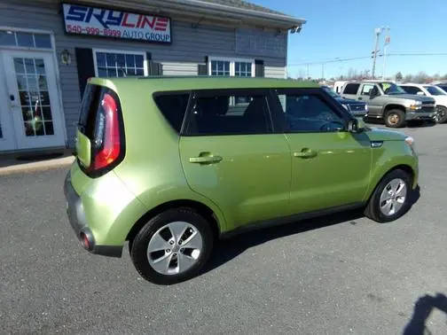 2015 Kia Soul Base FWD photo