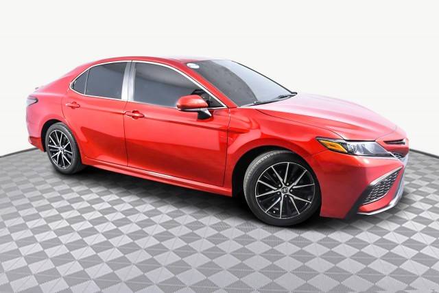 2021 Toyota Camry SE FWD photo