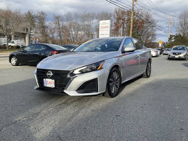 2023 Nissan Altima 2.5 SV FWD photo