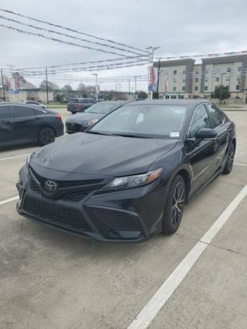 2022 Toyota Camry SE FWD photo