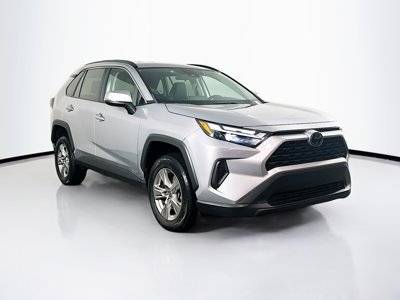 2023 Toyota RAV4 XLE FWD photo