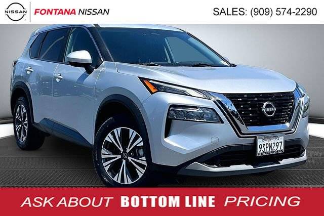 2023 Nissan Rogue SV FWD photo