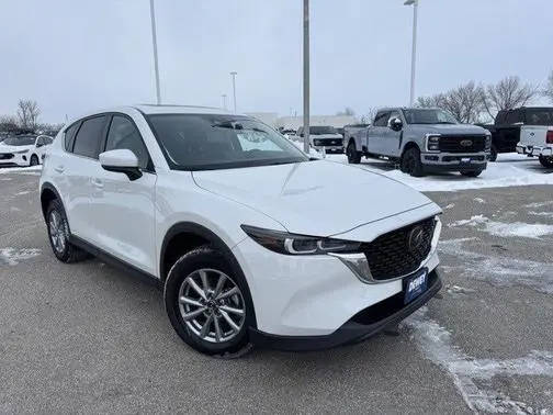 2023 Mazda CX-5 2.5 S Preferred Package AWD photo