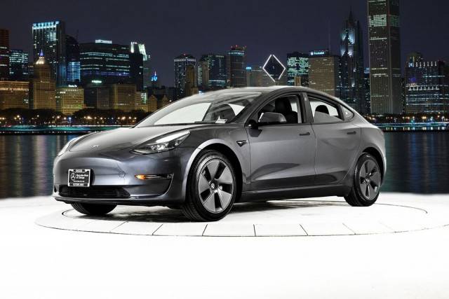 2023 Tesla Model 3  RWD photo