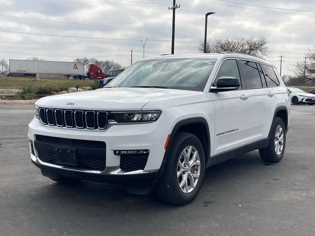 2023 Jeep Grand Cherokee L Limited 4WD photo