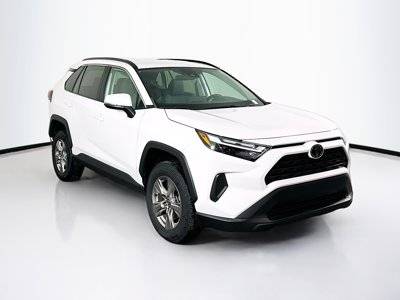 2023 Toyota RAV4 XLE FWD photo