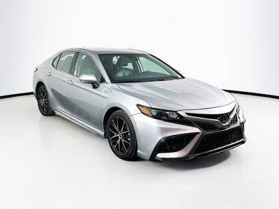 2022 Toyota Camry SE FWD photo