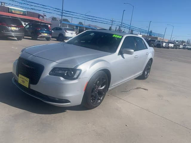 2023 Chrysler 300 300S RWD photo