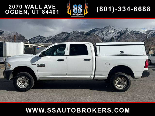 2015 Ram 2500 Tradesman 4WD photo