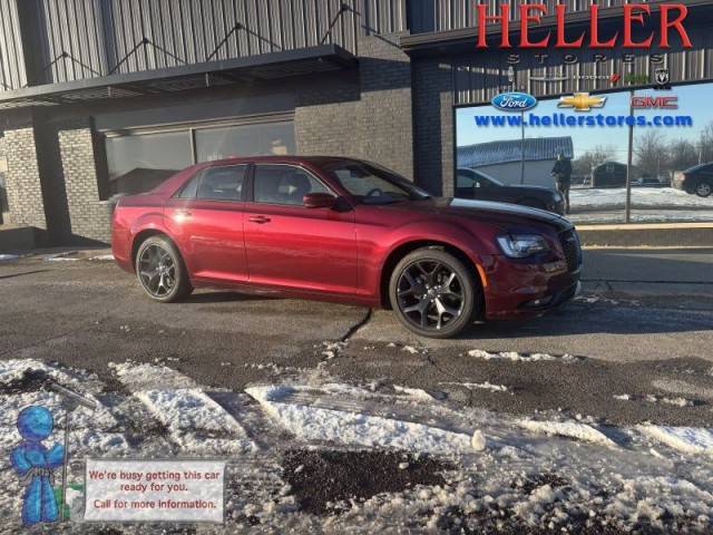 2023 Chrysler 300 300S RWD photo