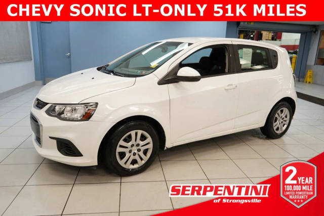 2019 Chevrolet Sonic LT FWD photo