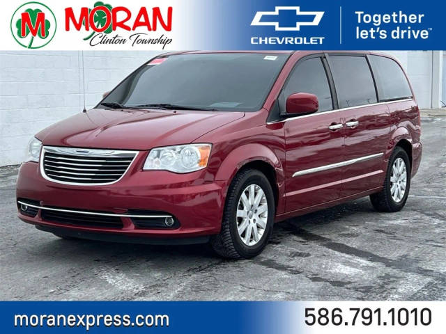 2015 Chrysler Town and Country Touring FWD photo