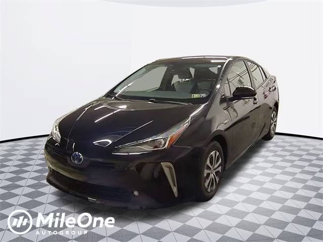 2022 Toyota Prius LE AWD photo