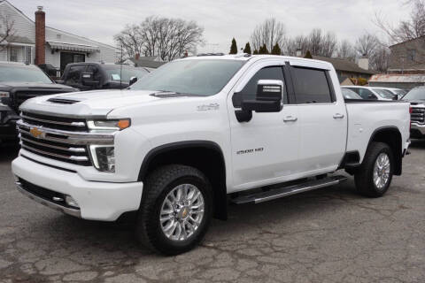 2022 Chevrolet Silverado 2500HD High Country 4WD photo