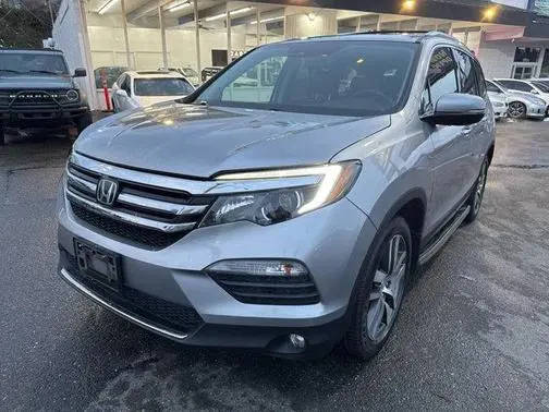 2016 Honda Pilot Elite AWD photo