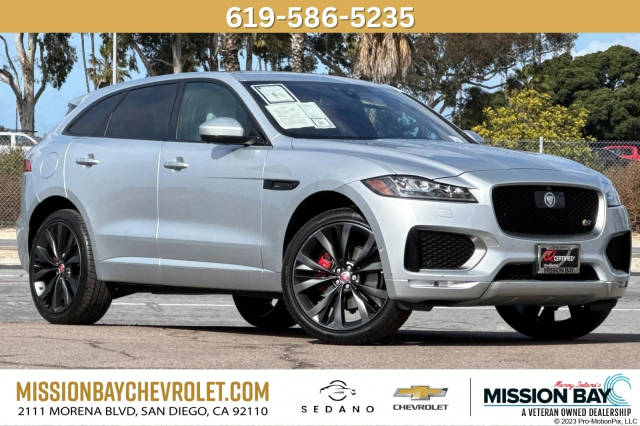 2017 Jaguar F-Pace First Edition AWD photo