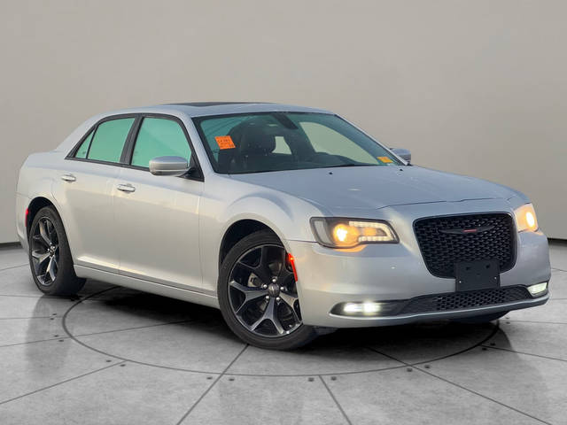 2023 Chrysler 300 300S RWD photo