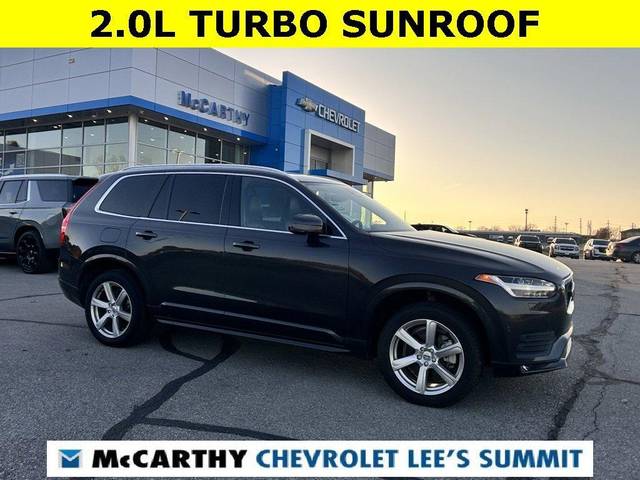 2023 Volvo XC90 Core AWD photo