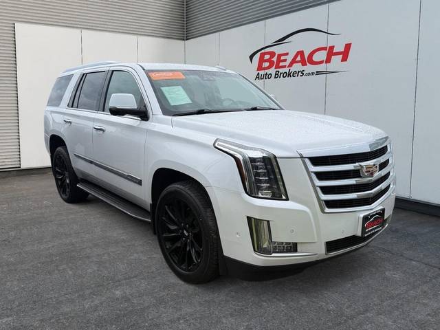2019 Cadillac Escalade Luxury 4WD photo