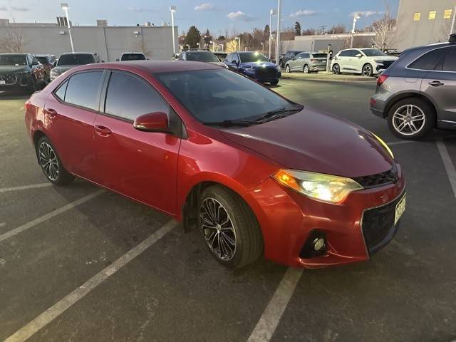 2015 Toyota Corolla L FWD photo