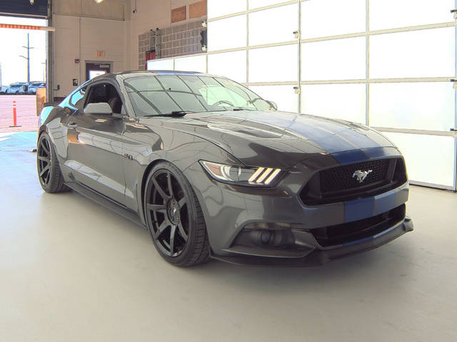 2015 Ford Mustang GT RWD photo