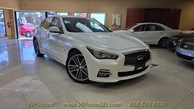 2015 Infiniti Q50 Premium RWD photo