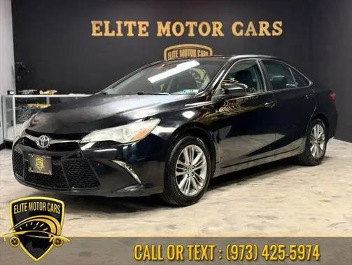 2016 Toyota Camry XLE FWD photo