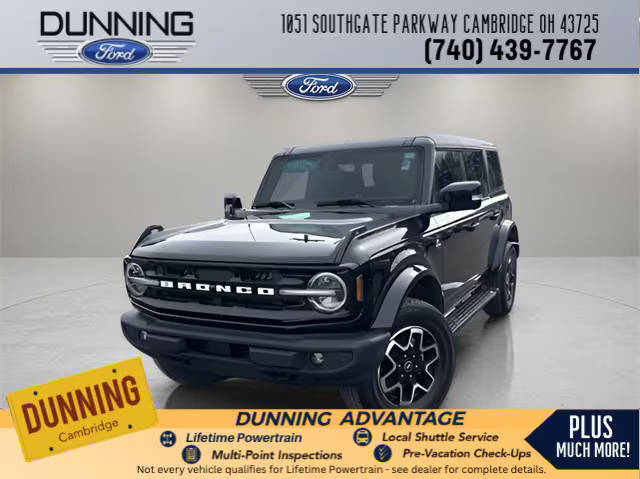 2023 Ford Bronco 4 Door Outer Banks 4WD photo