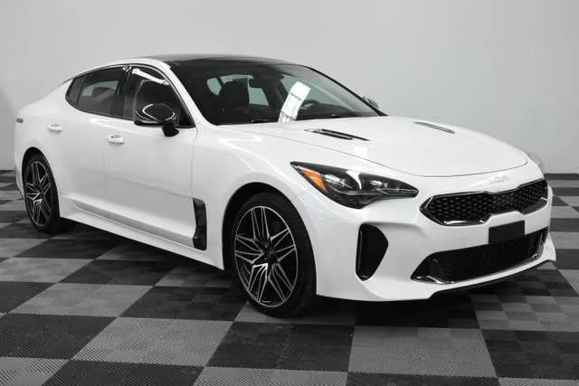 2022 Kia Stinger GT2 AWD photo