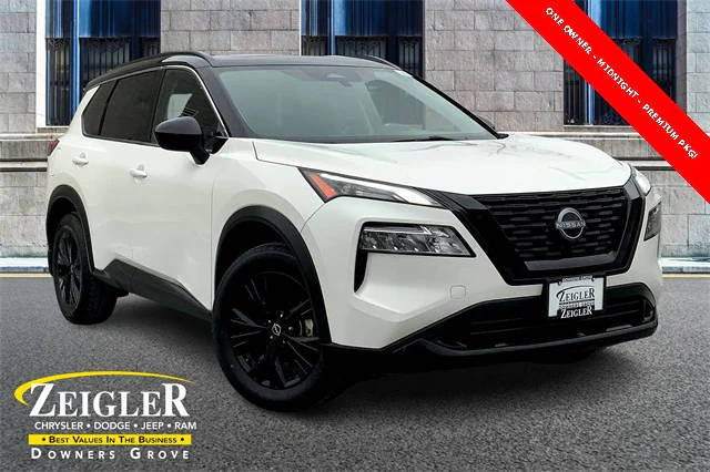 2023 Nissan Rogue SV FWD photo