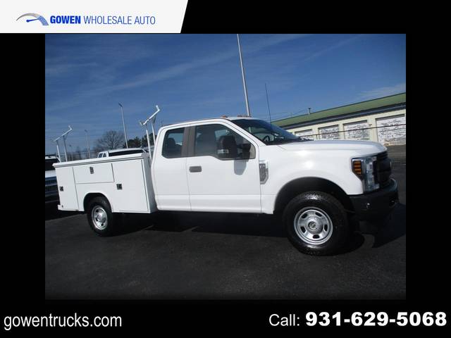 2019 Ford F-350 Super Duty XL 4WD photo