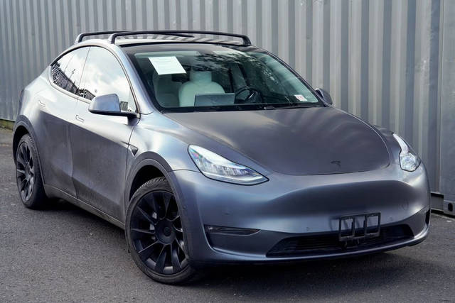 2020 Tesla Model Y Long Range AWD photo