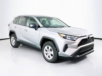 2023 Toyota RAV4 LE AWD photo