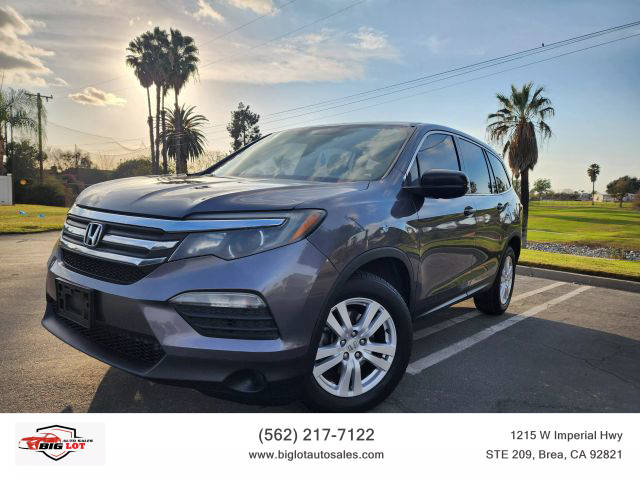 2016 Honda Pilot LX FWD photo