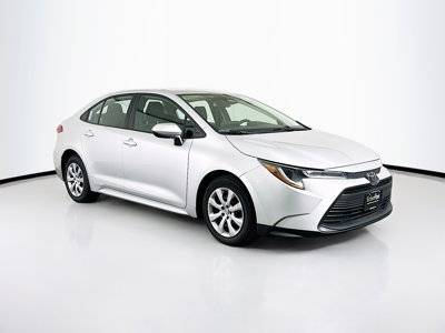 2023 Toyota Corolla LE FWD photo