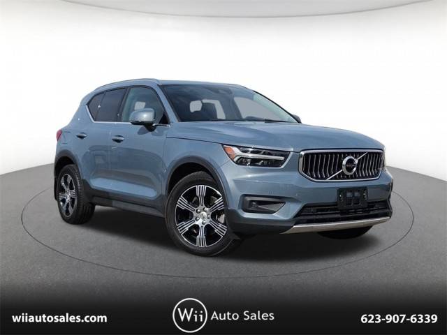 2021 Volvo XC40 Inscription FWD photo