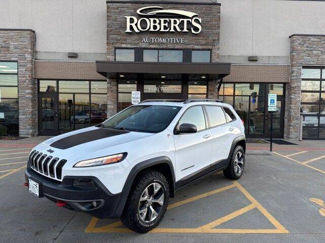 2015 Jeep Cherokee Trailhawk 4WD photo