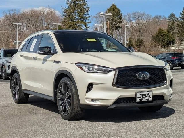2021 Infiniti QX50 LUXE FWD photo