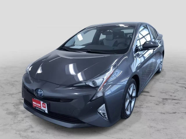 2016 Toyota Prius Four Touring FWD photo