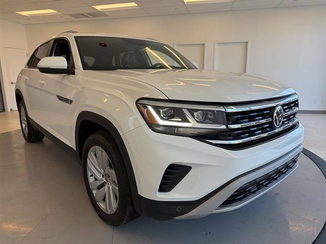 2023 Volkswagen Atlas Cross Sport 2.0T SE w/Technology FWD photo
