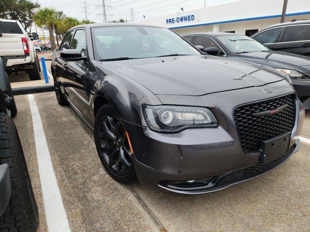 2023 Chrysler 300 300S RWD photo