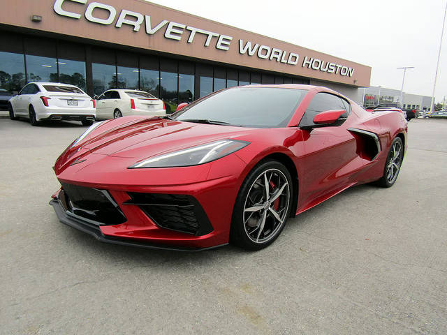 2021 Chevrolet Corvette 2LT RWD photo