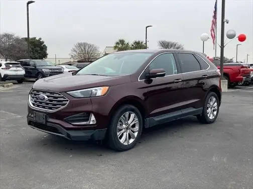 2023 Ford Edge Titanium AWD photo