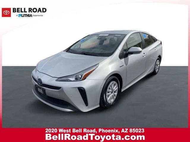 2021 Toyota Prius LE FWD photo