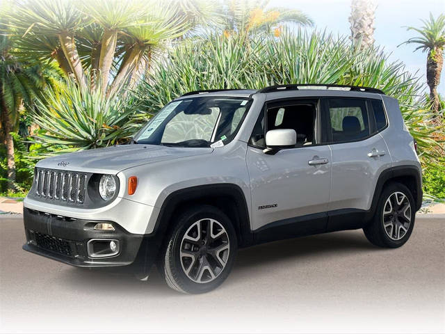 2015 Jeep Renegade Latitude FWD photo