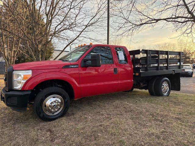 2015 Ford F-350 Super Duty XL RWD photo