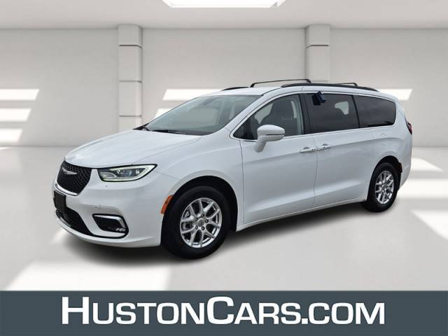 2022 Chrysler Pacifica Minivan Touring L FWD photo