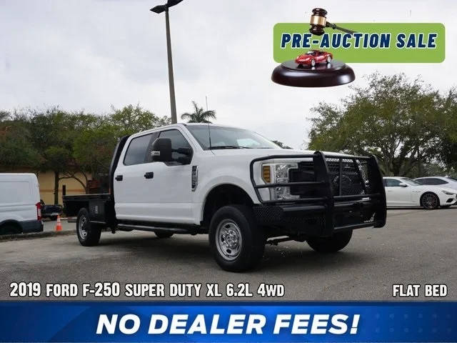 2019 Ford F-250 Super Duty XL 4WD photo