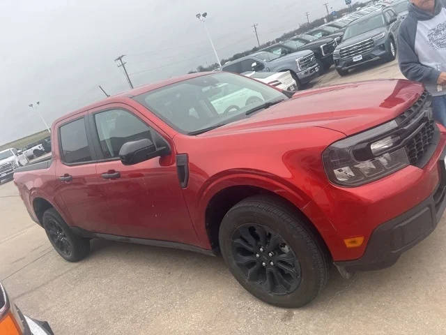 2023 Ford Maverick XLT FWD photo