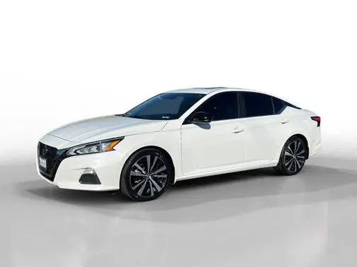 2021 Nissan Altima 2.5 SR FWD photo